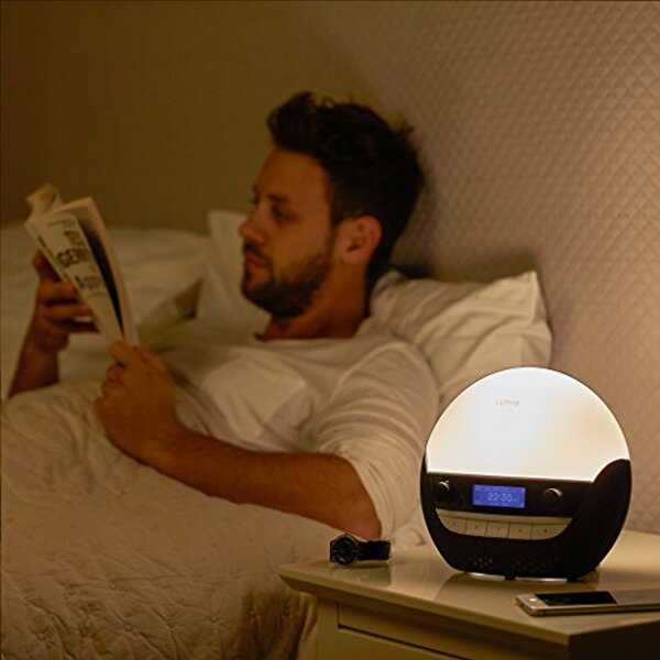 Découvrez notre test du Lumie Bodyclock Luxe 700 : un réveil lumineux Bluetooth qui transforme vos matins en douceur et innovation